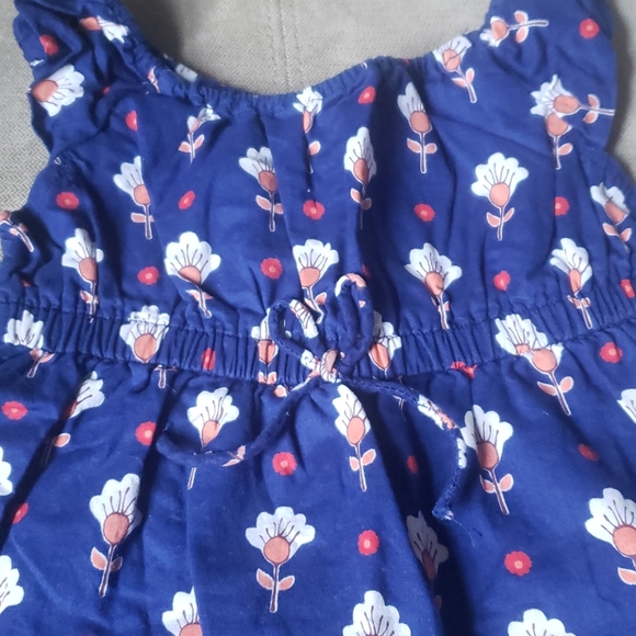 Old Navy toddler dress - Picture 2 of 5